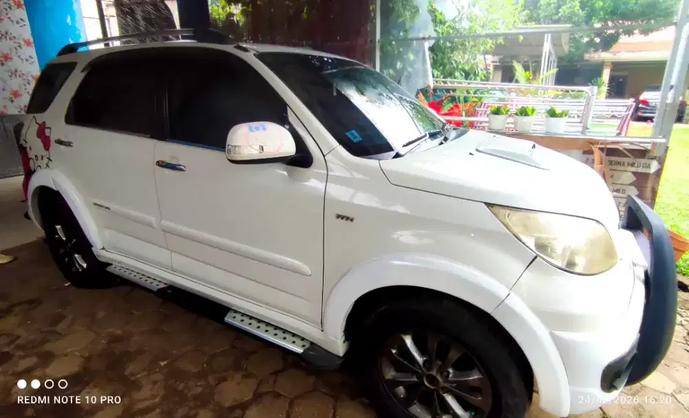 Di Jual mobil Terios