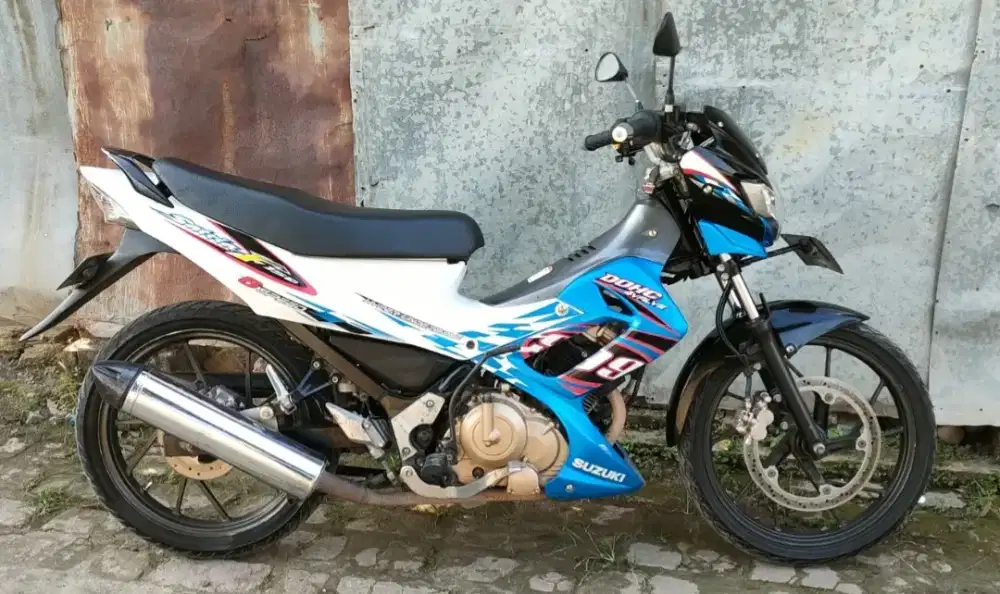 Suzuki satria istimewa