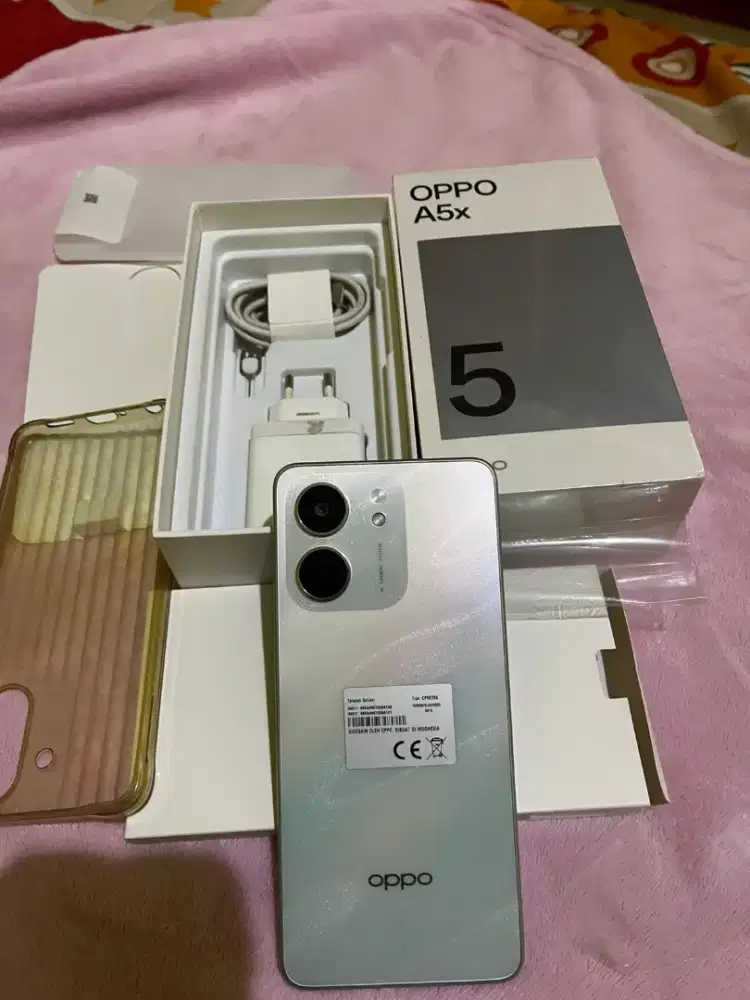 Oppo a5x like new .6+6/128
