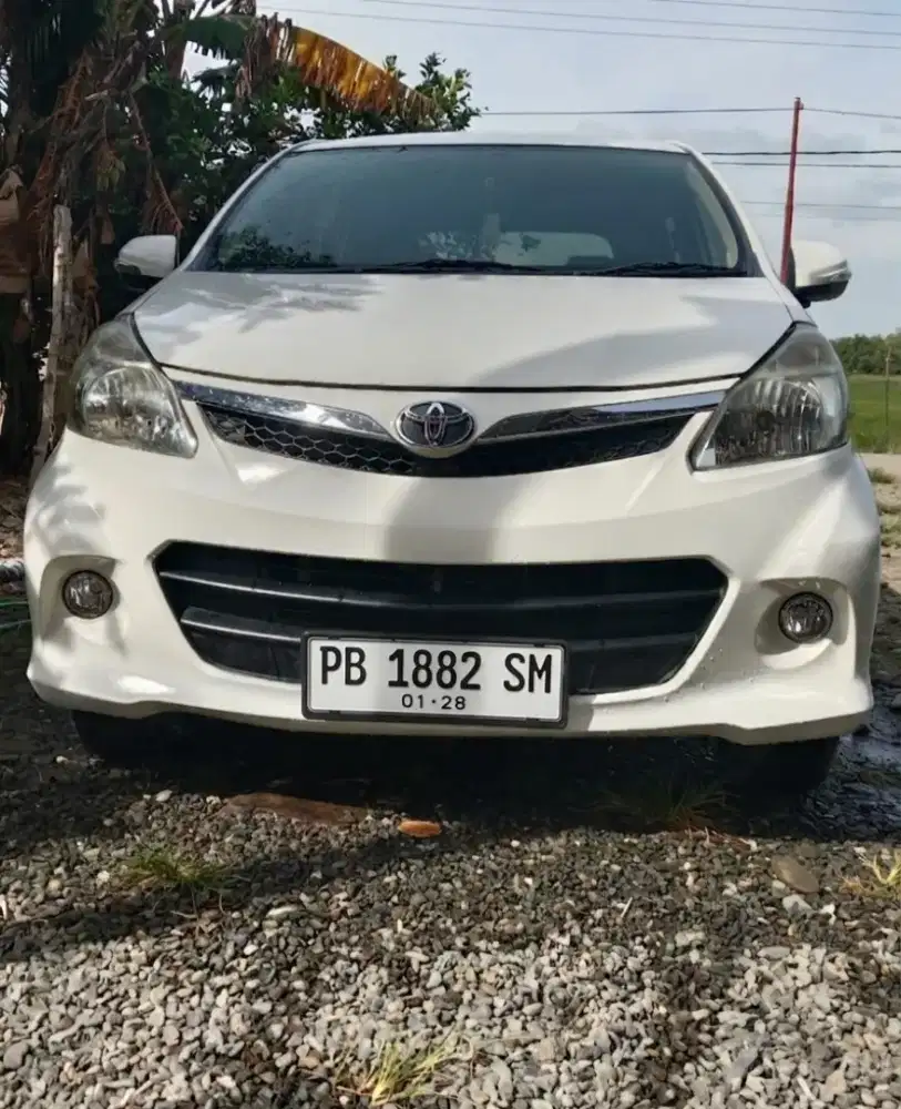 Dijual toyota avanza tahun 2013