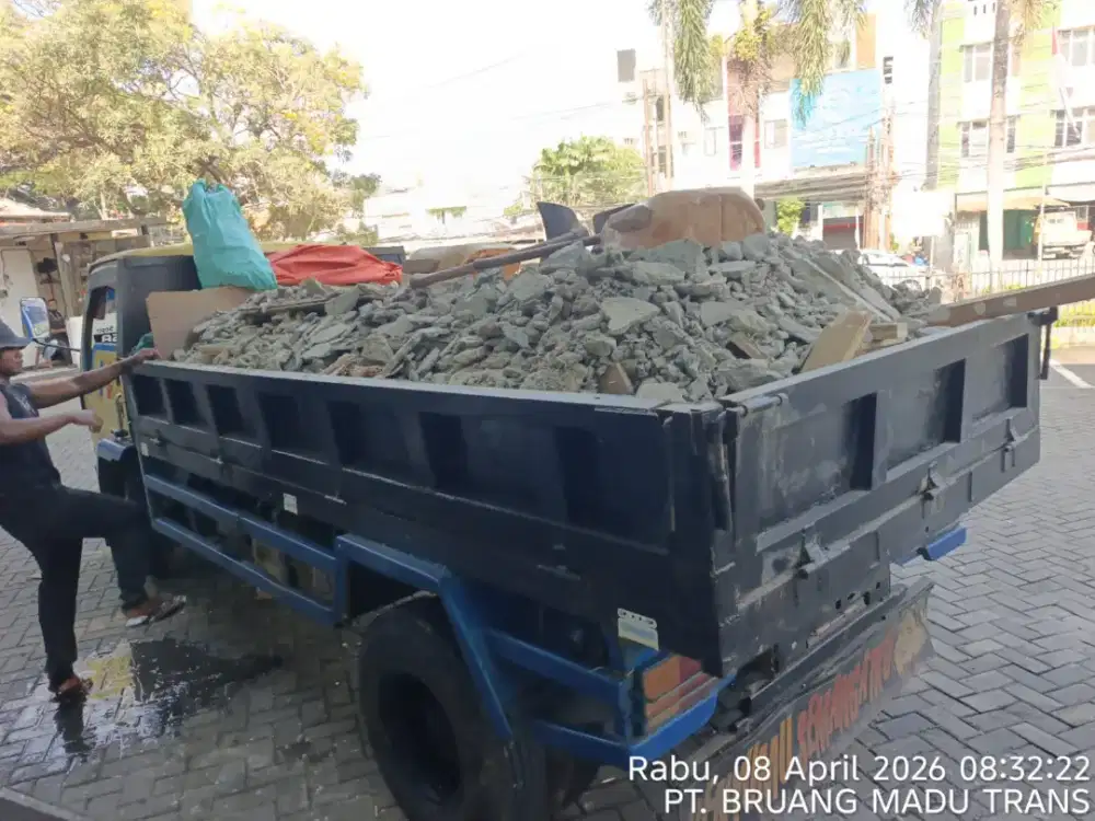 Jasa angkut puing dan buang sampah