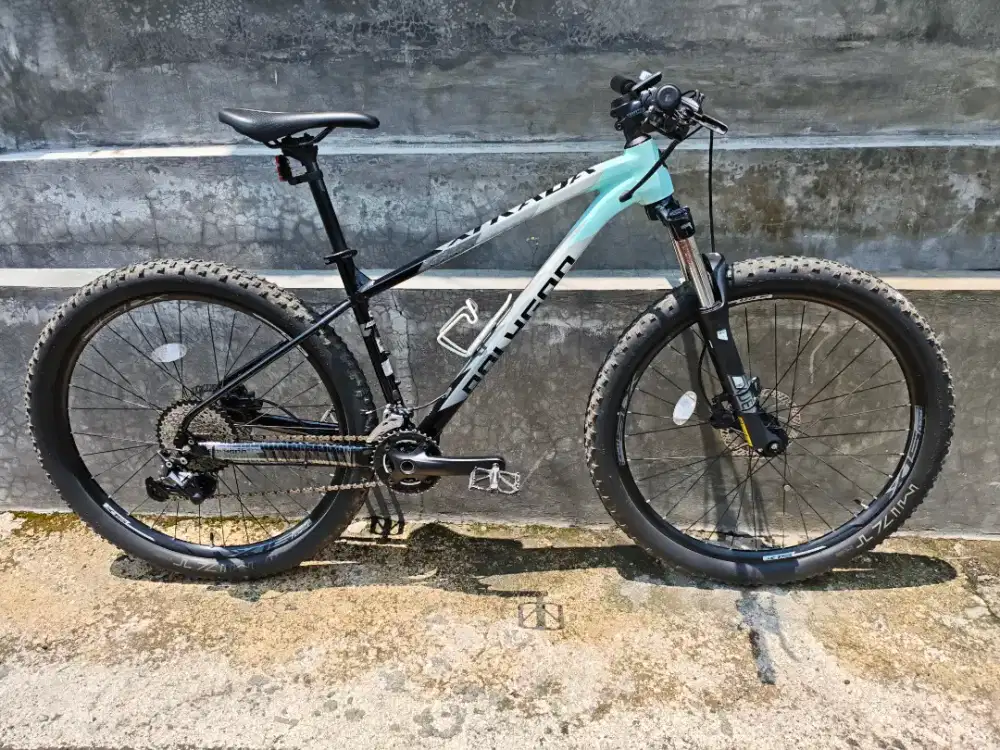 Polygon Xtrada 5 2021 2x10 speed M 27,5