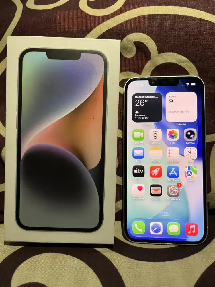 iPhone 14 256GB – Starlight