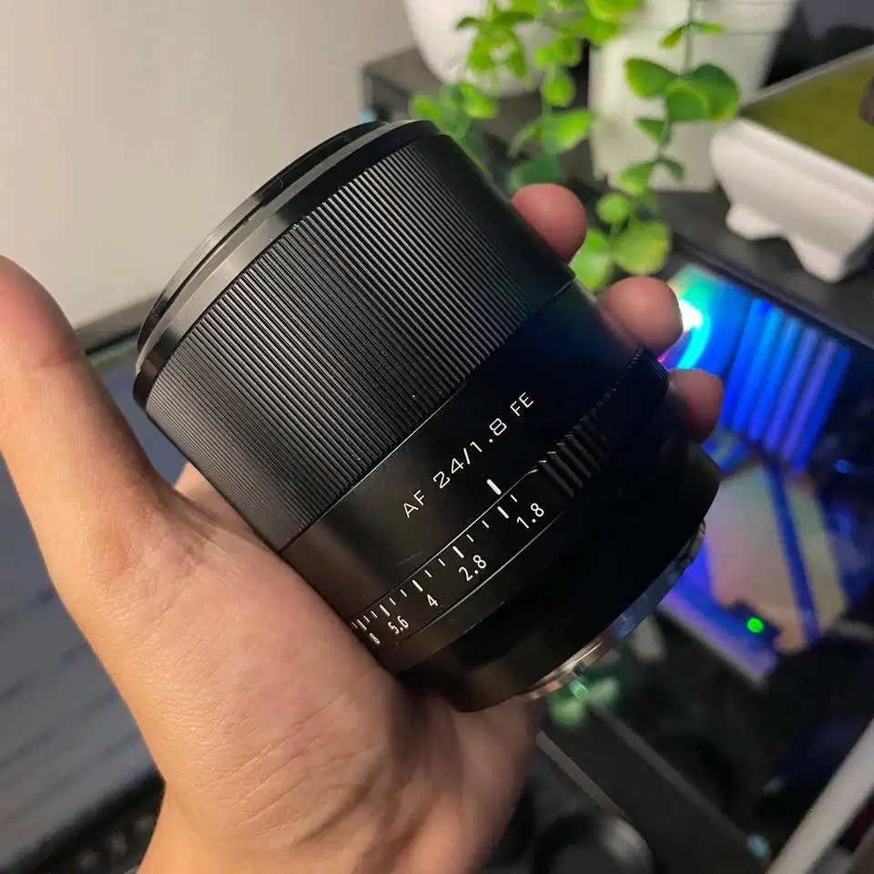 Lensa Viltrox 24mm F1.8 FE Sony Not 18mm 20mm 23mm 25mm 28mm 30mm 35mm