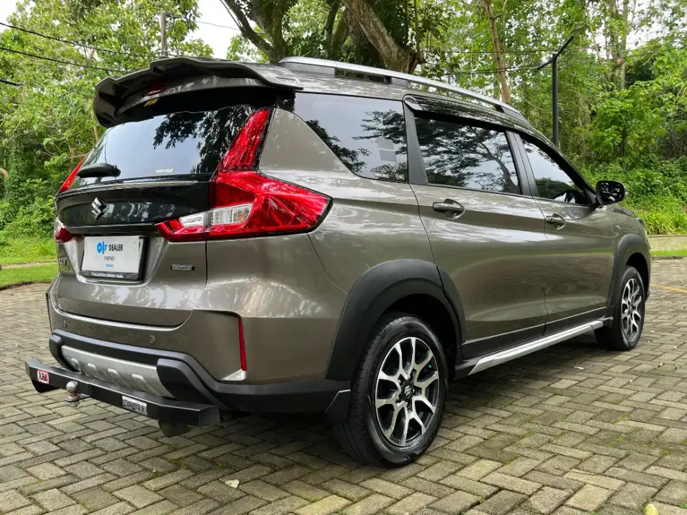 DP 10Jt! XL-7 AT Th 2023 LIKE NEW