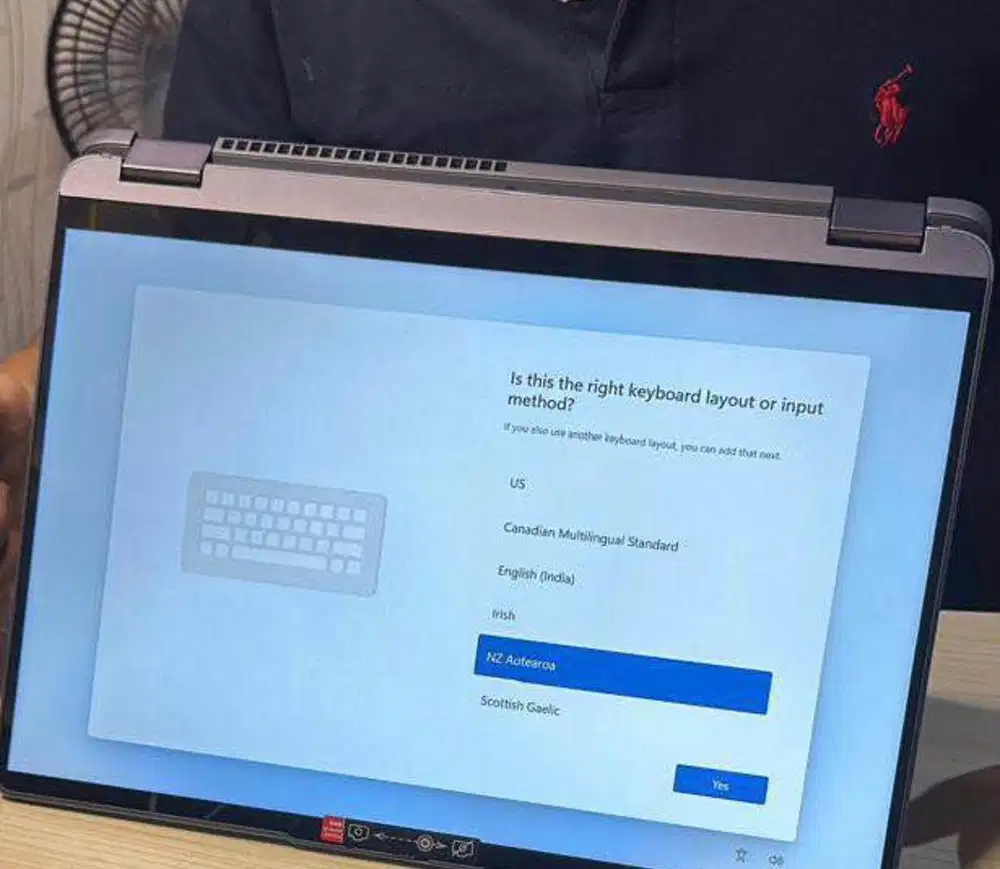 Lenovo Ideapad Flex 5 14IAU7 like new full anti goress + stylus(Pen)