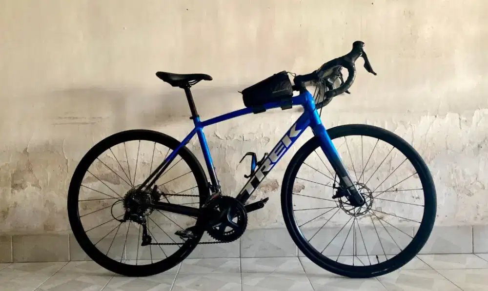 TREK DOMANE AL3 ROADBIKE RINGAN DAN KENCANG