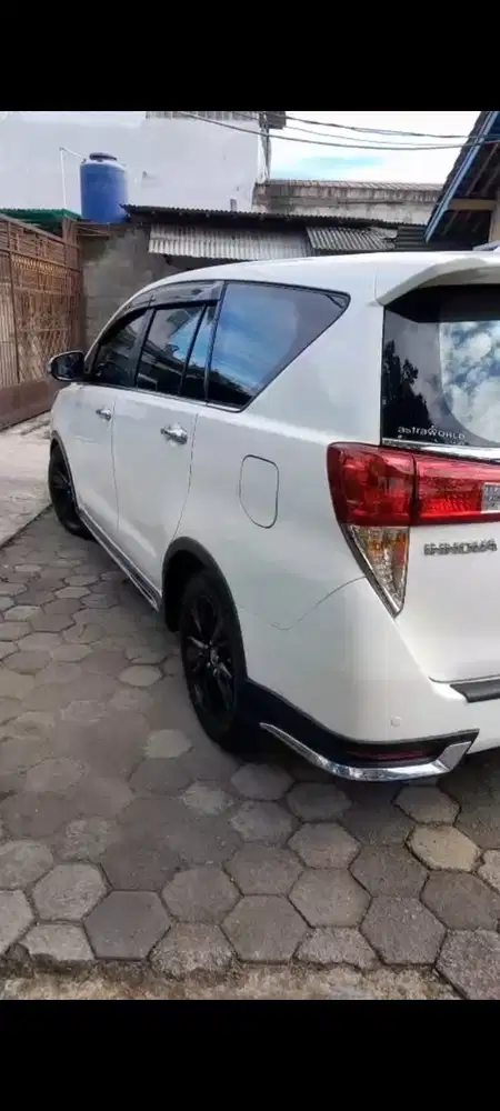 Toyota Kijang Innova 2018 Bensin