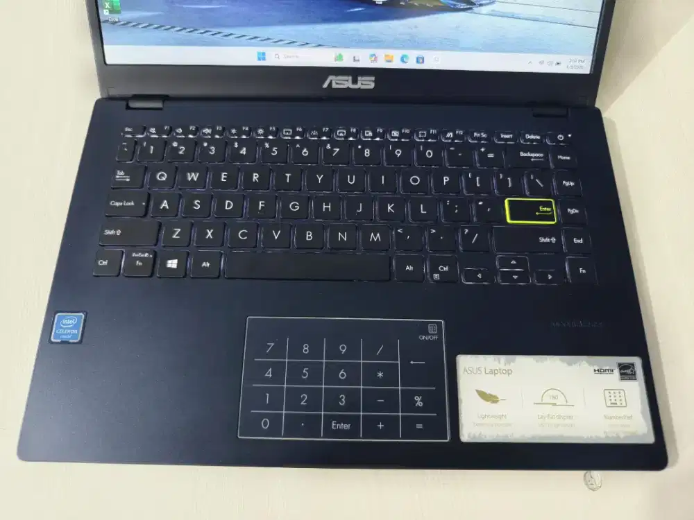 Laptop Asus vivobook