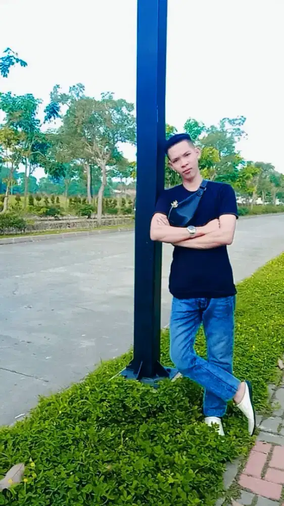 Saya sedang mencari pekerjaan Restoran/pabrik/packing