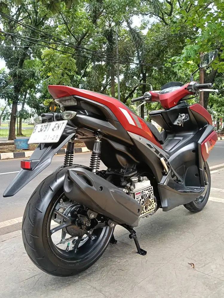 DIJUAL CASH YAMAHA AEROX OLD 155 OLD THN 2018 PAJAK IDUP SIAP PAKAI