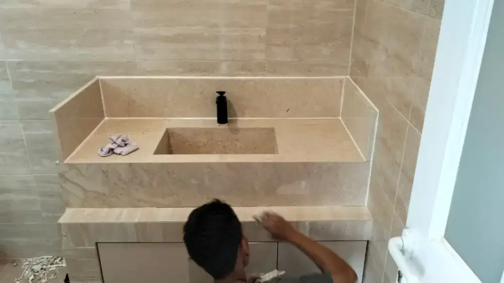 Jasa tukang bangunan harian atau borongan