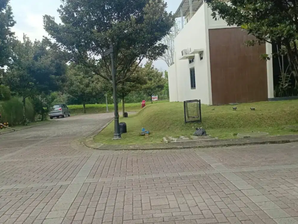 Jual Tanah Kavling luas 669 meter di Kota baru Parahyangan Bandung