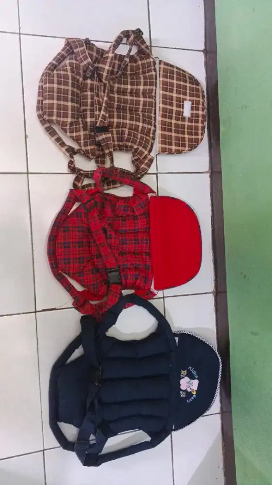 Gendongan bayi mulus