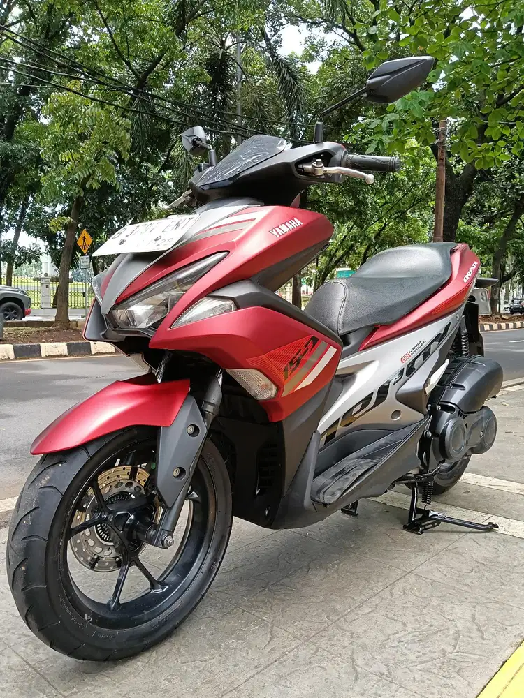 DIJUAL CASH YAMAHA AEROX OLD 155 THN 2018 PAJAK IDUP SIAP PAKAI