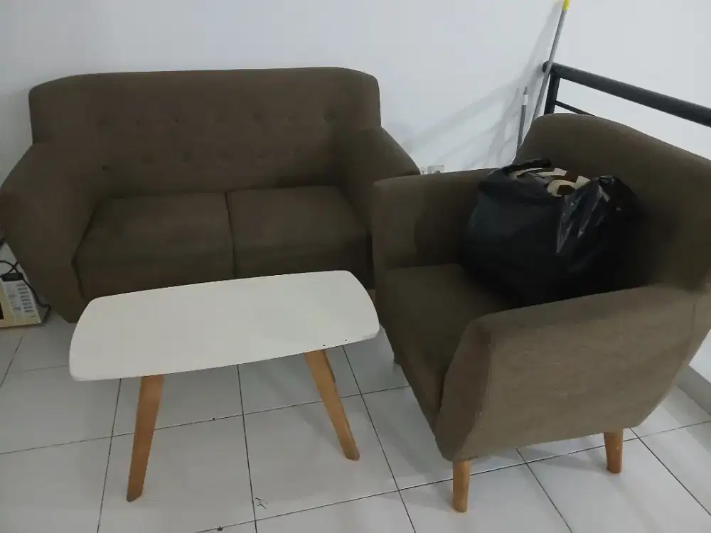 Sofa 2 + 1 tanpa meja