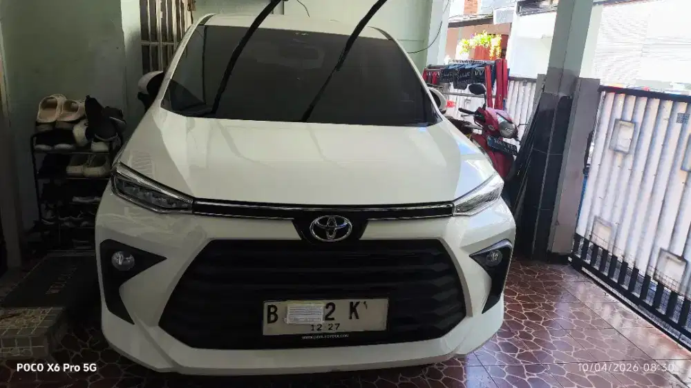 Mobil mulus km rendah