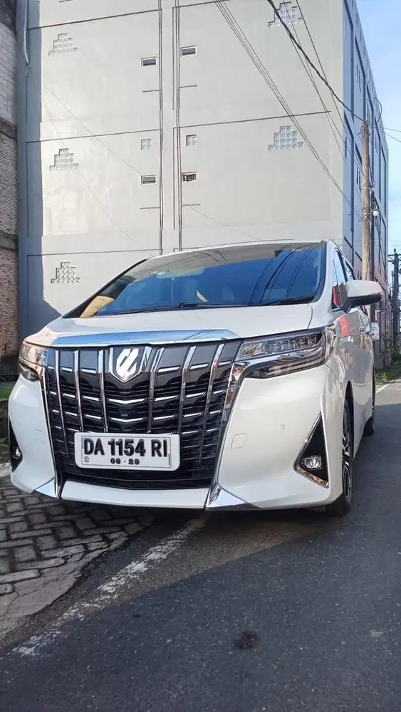 alphard tahun 2019