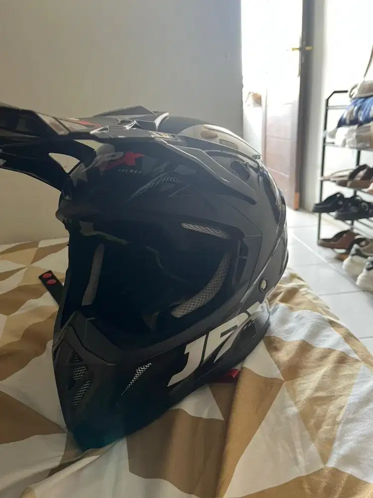 Helm jpx bekas ukuran xl