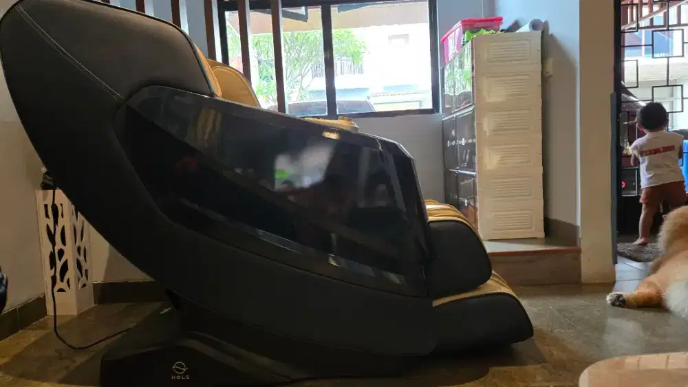 Kursi Pijat merk Alice 2.0 Massage chair Navy