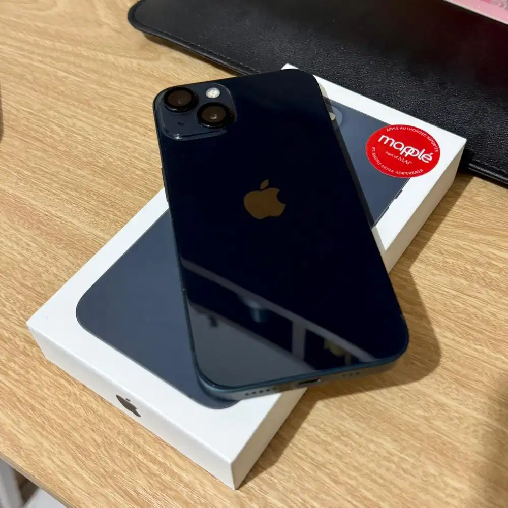 iPhone 13 128 GB Resmi Digimap Garansi Des 26 ex Pemakaian Cewe