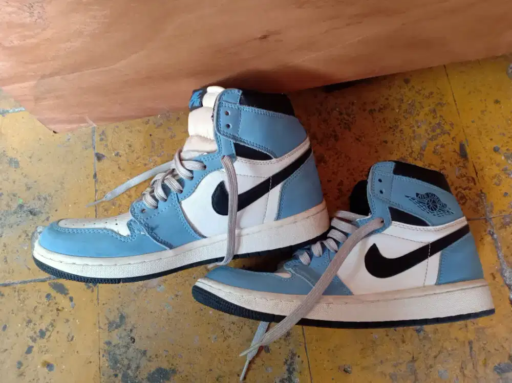 Sepatu NIKE Air Jordan 1 high, Color blue white