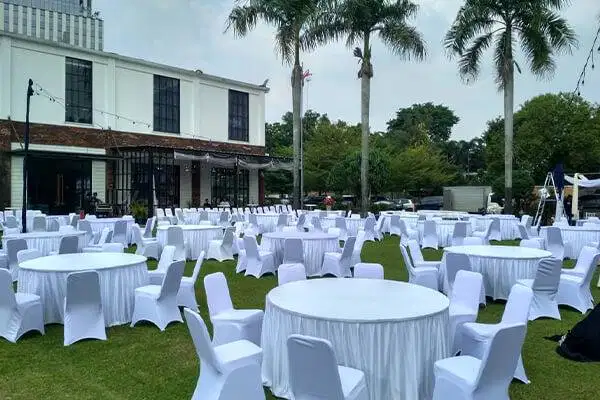 PENYEDIA MEJA BULAT MEDAN