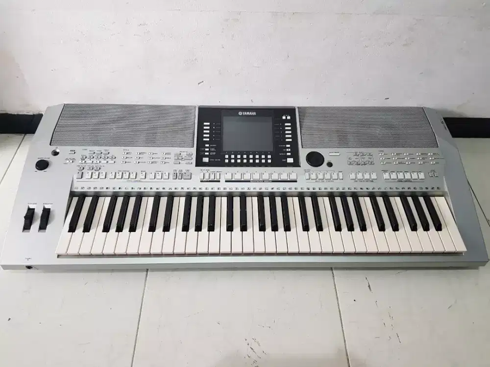 YAMAHA PSR S910