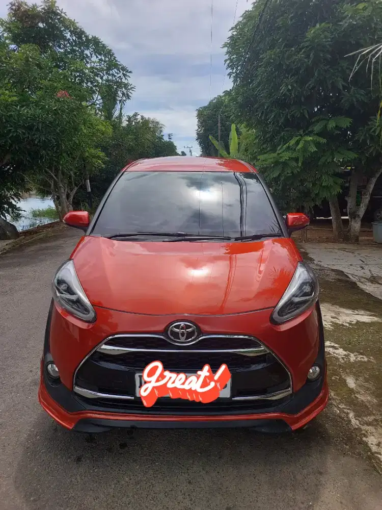 Toyota Sienta Q A/T 2016