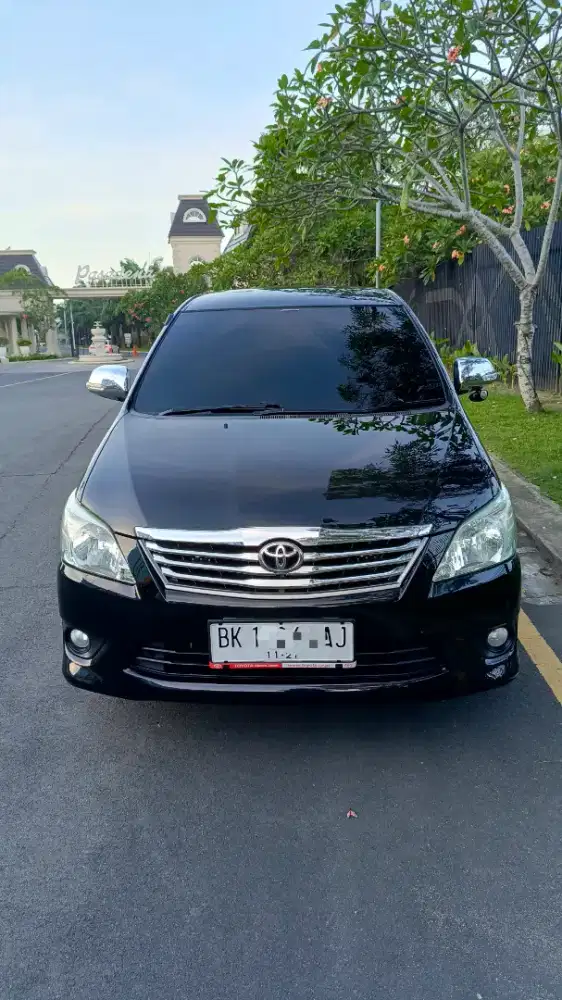 Innova G Automatic Disel