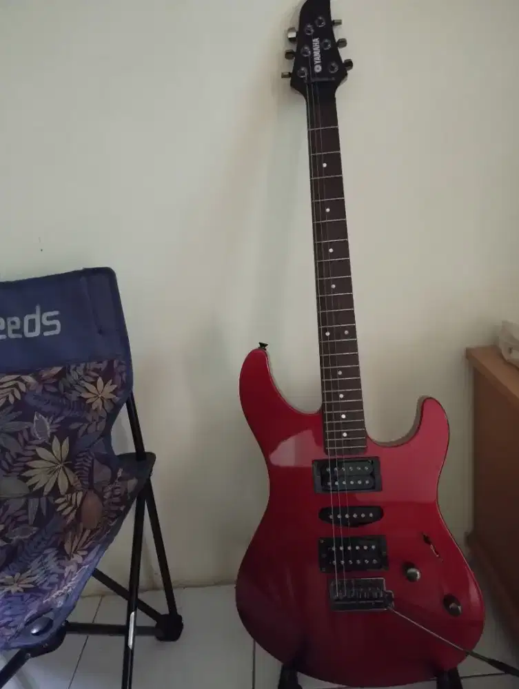 Gitar listrik Yamaha RGX 121z original