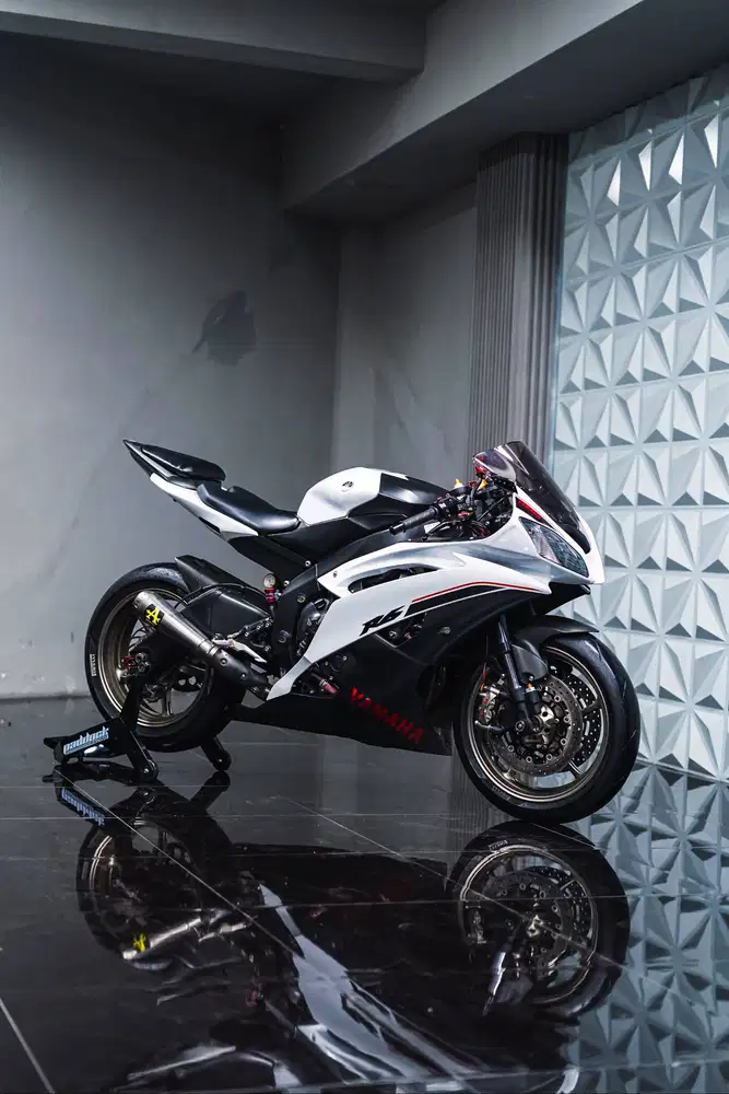 Yamaha R6 White Edition 2014