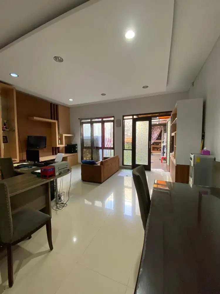 Dijual Rumah Minimalis Siap Huni di Batununggal Bandung