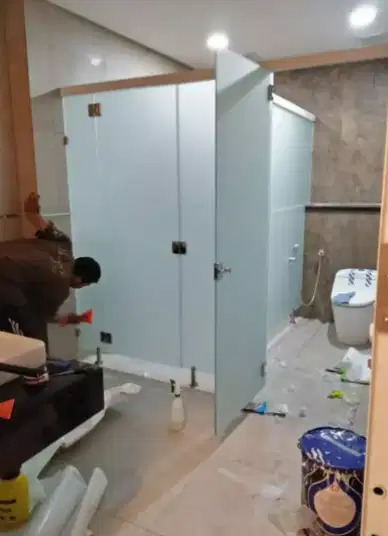 STIKER KACA SANDBLAST ES KACA FILM ONEWAY TOLAK PANAS CUTTING STICKER