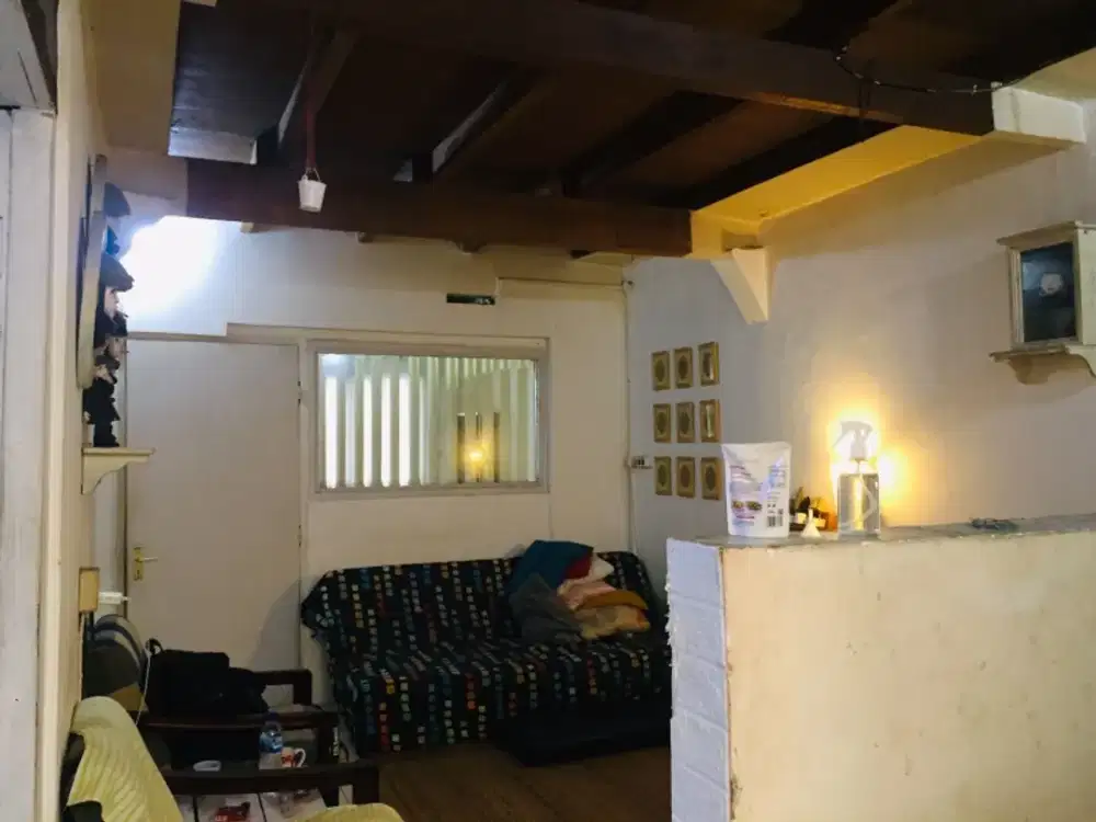 Dijual rumah di Sarijadi dekat ke kampus Poltekpos Polban Maranatha