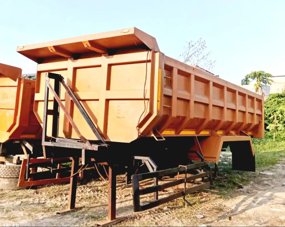 Mulus MURAH Dumptruck Tronton 6x4 Mitsubishi Fuso Fighter Dump truk