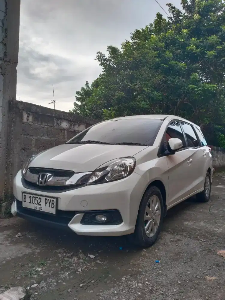 HONDA MOBILIO E AT 2015