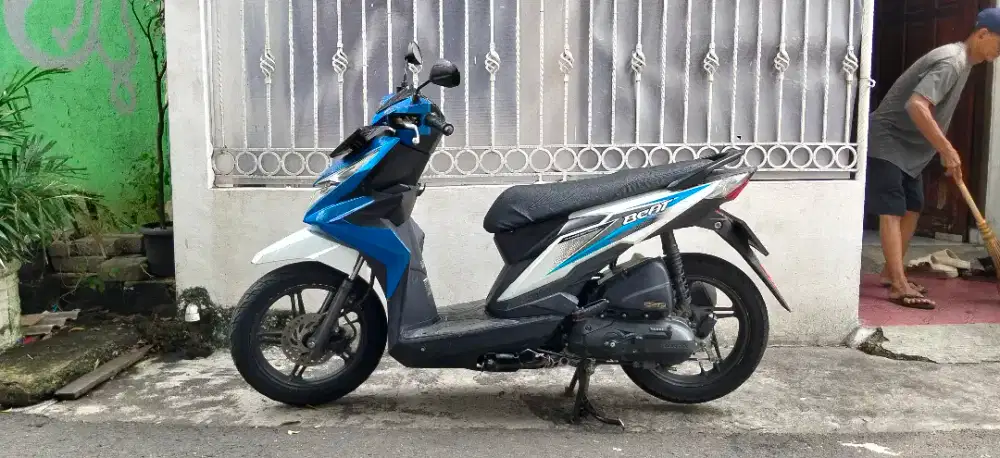 Honda beat tahun 2018