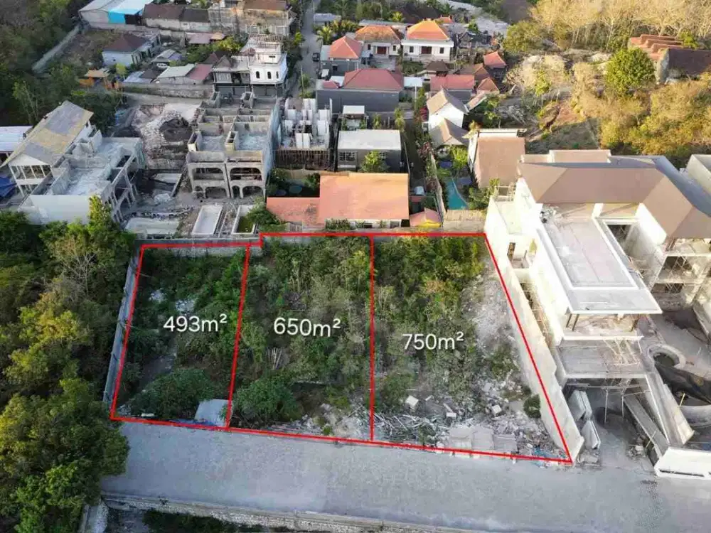 Jual Tanah Luas 493m zona Kuning area Komplek Villa mewah Jl Toyaning II Ungasan