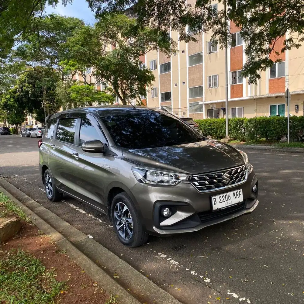 SUZUKI ERTIGA GX HYBRID 2024 AT MATIC GENAP