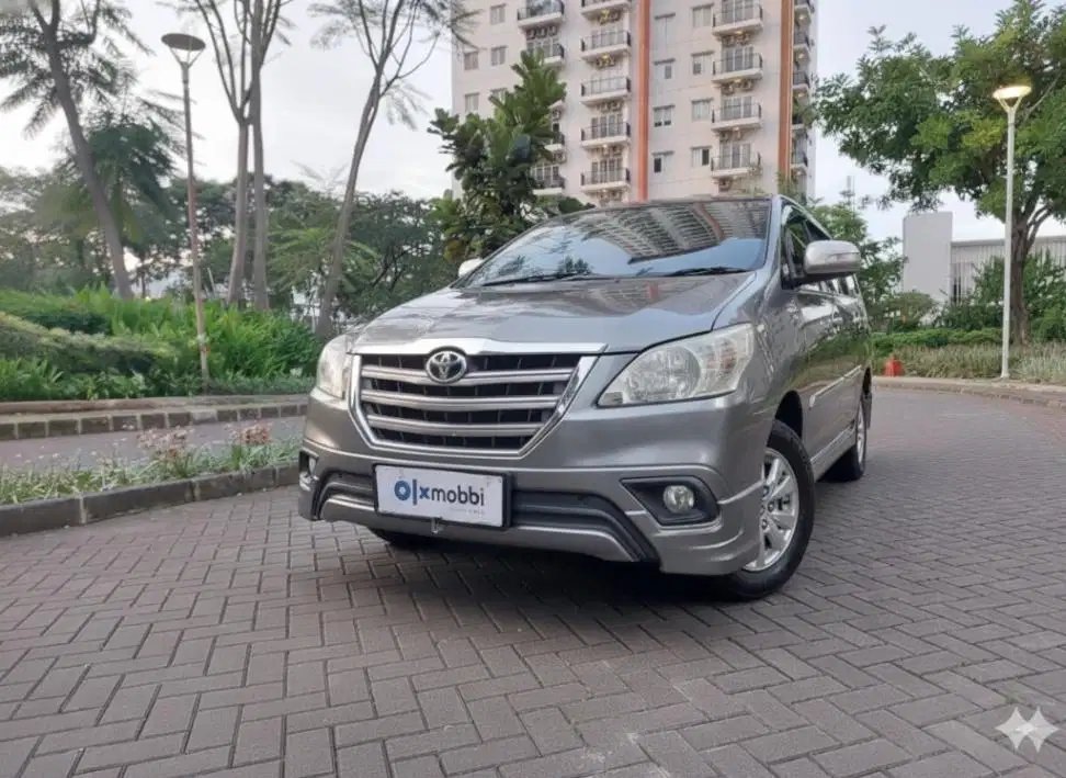 DP 5% Toyota Kijang Innova 2.0 G Bensin Silver CKYGB