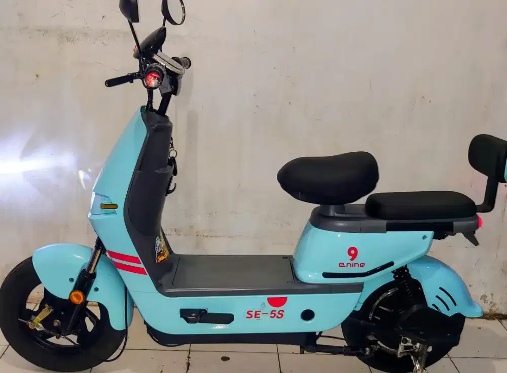 Sepeda Listrik E NINE