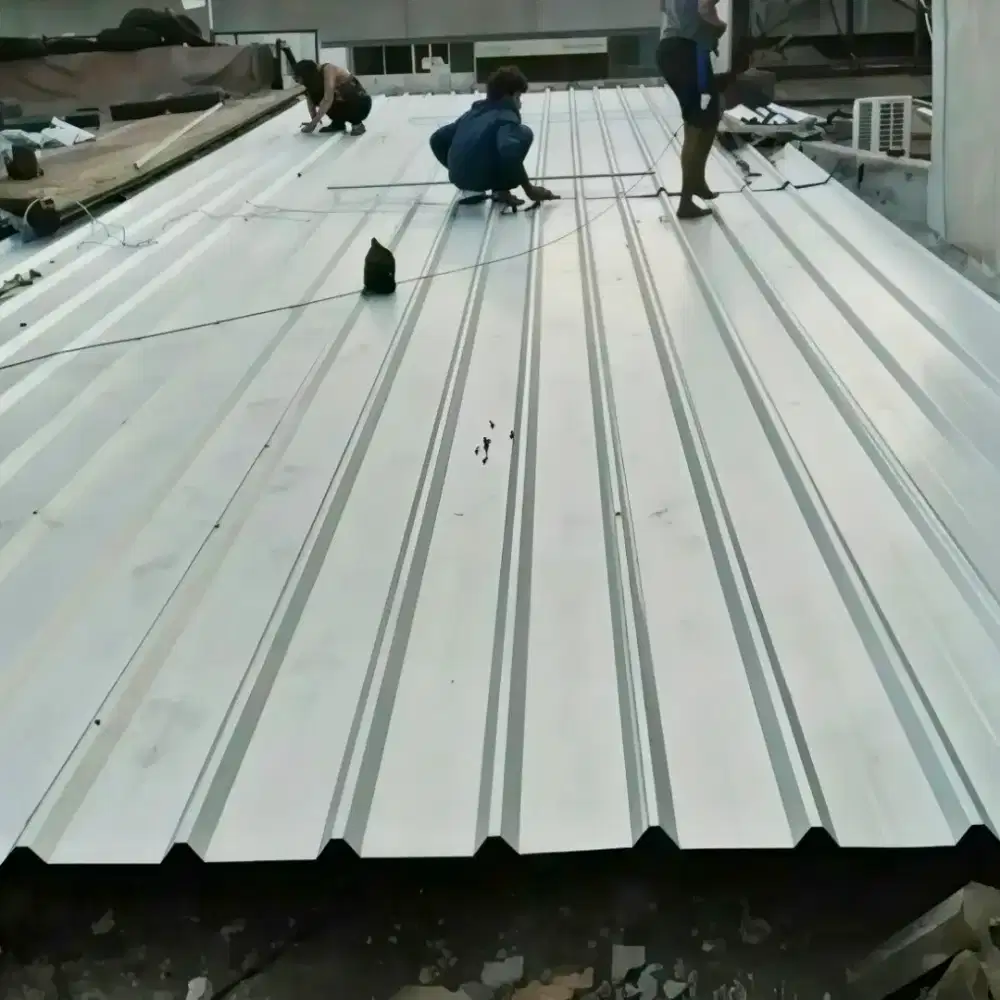 Jasa pasang atap baja ringan