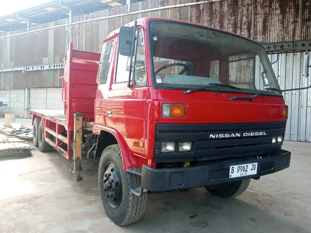 NISSAN TRONTON CKA 12 HHT