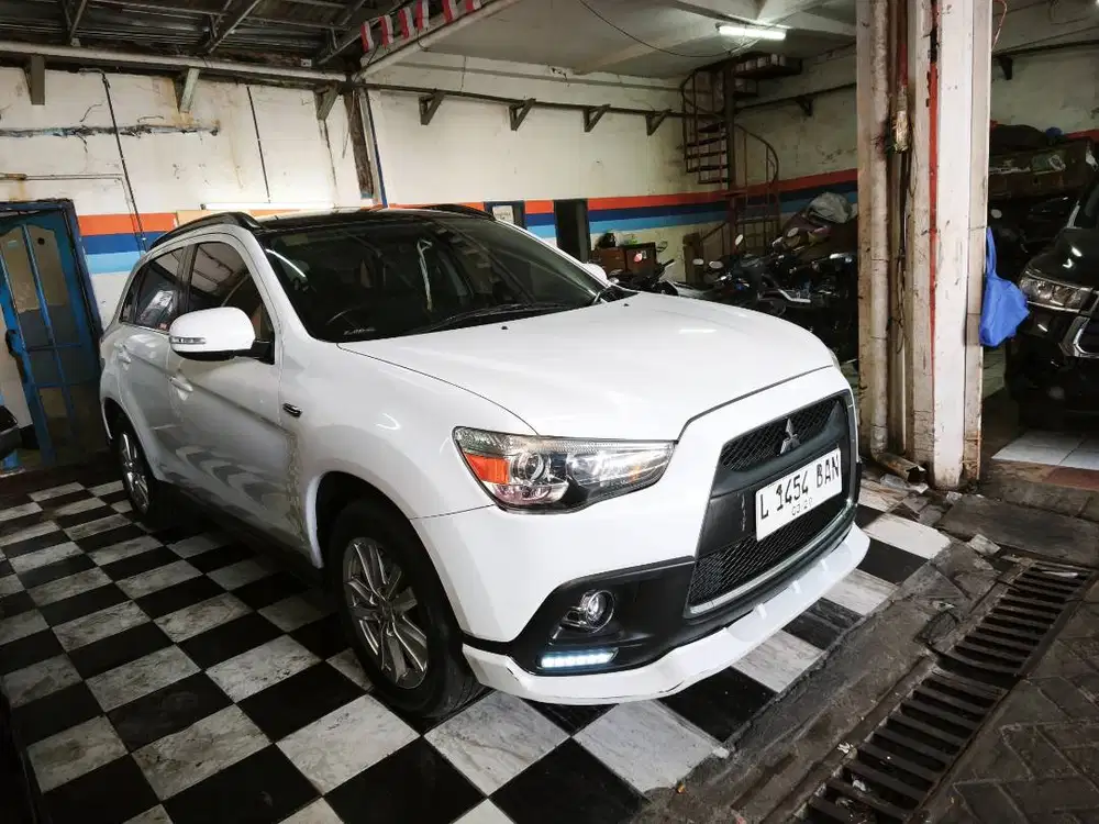 Dijual Mitsubishi Outlander PX 2013