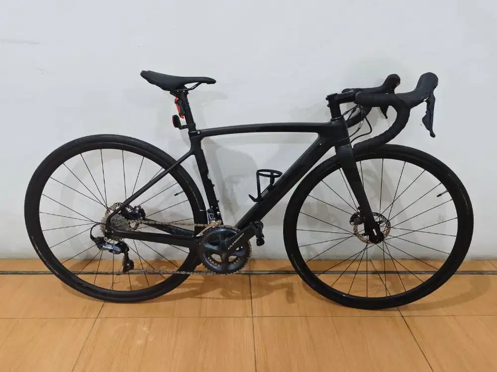 Sepeda Polygon Strattos S8 2022 Masih Bagus, Like New, Hanya 3x Pakai