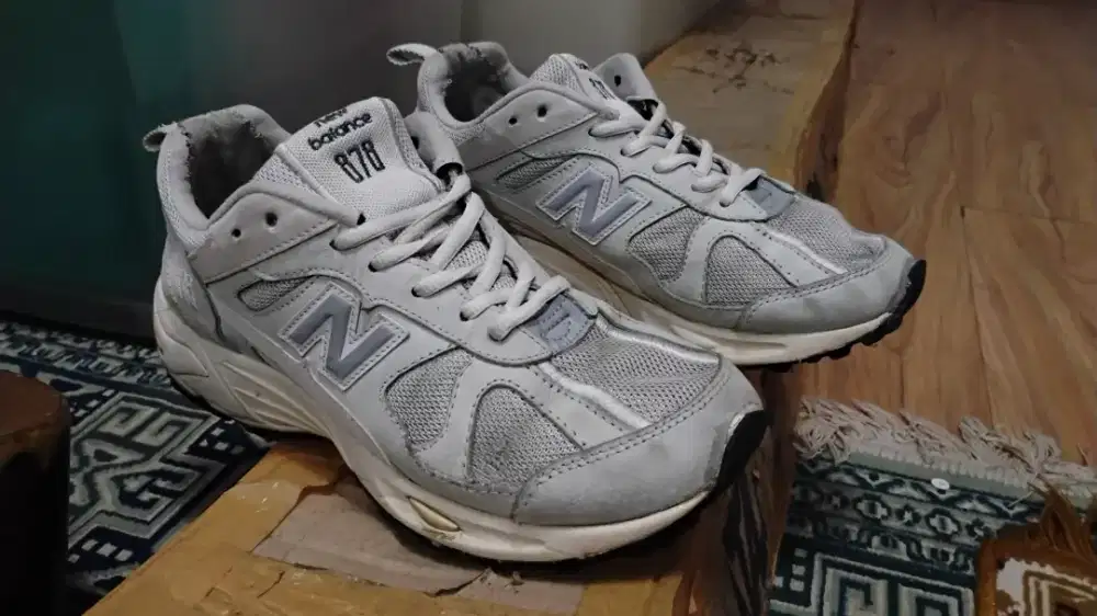New Balance 878 size 40