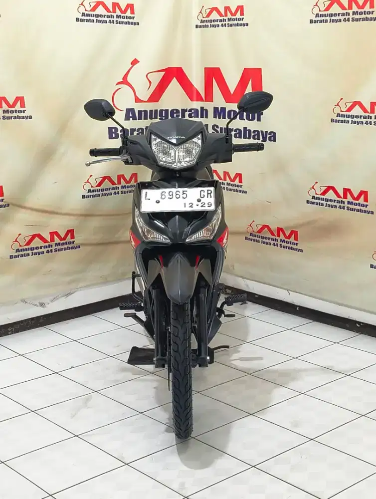 Honda supra x 125 fi Tahun 2019 warna Hitam