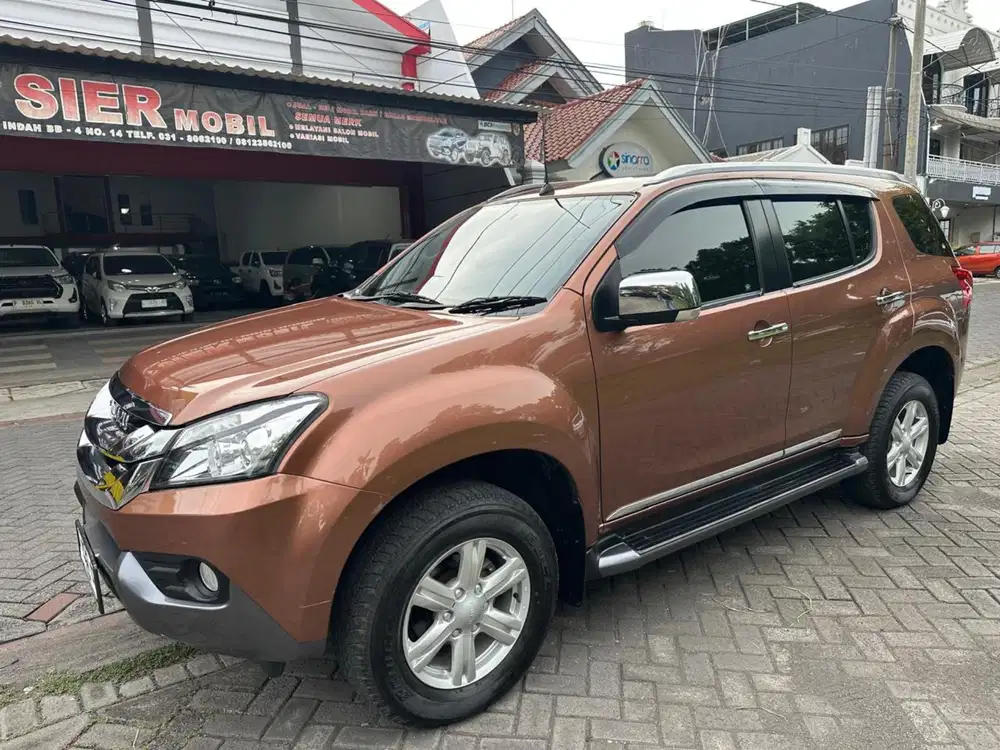 Isuzu MU-X 2014 Disel Matic Full Ori Low Km 12rb Antik Istimewa
