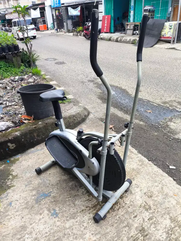 Alat olahraga sepeda second